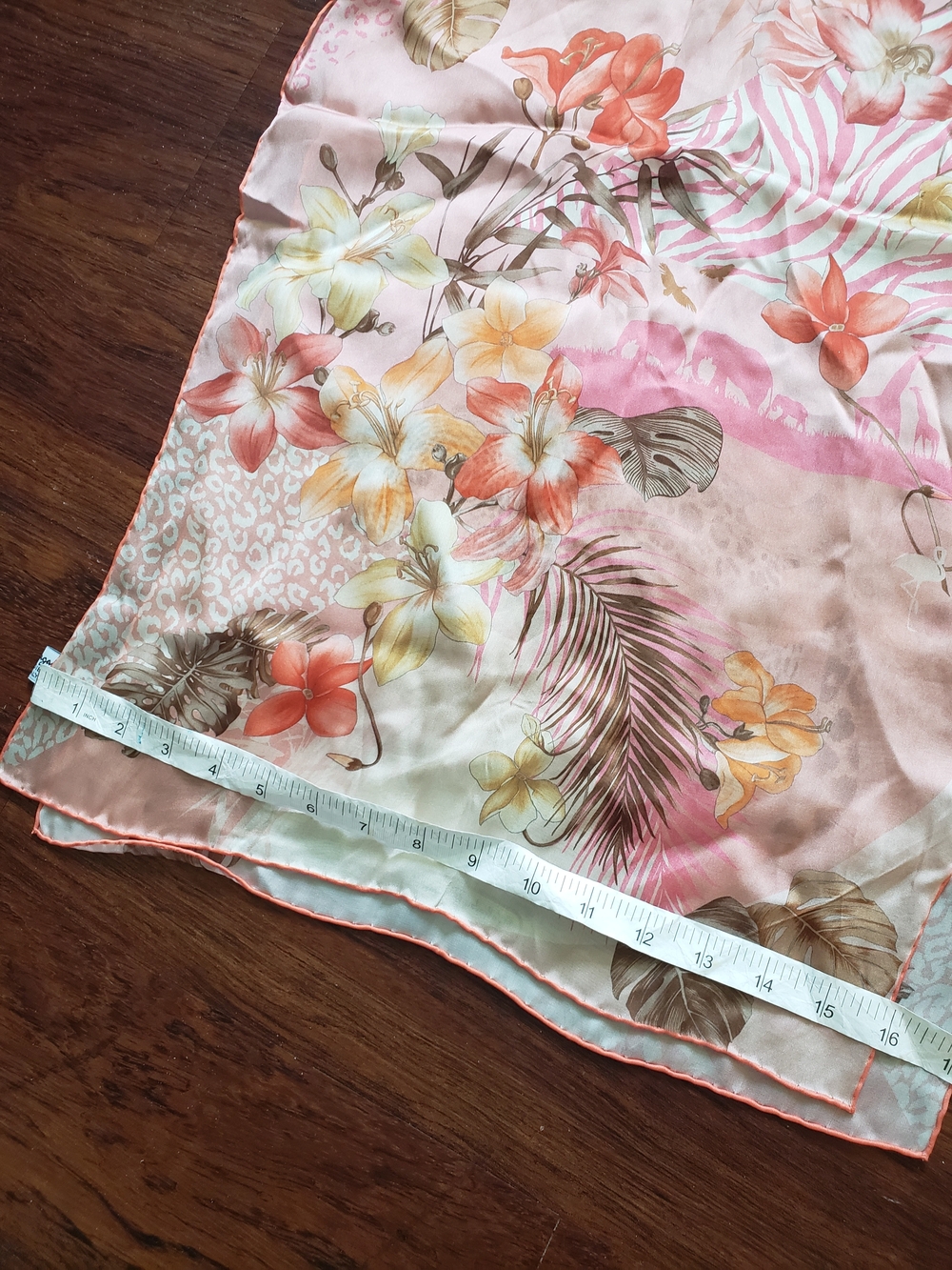 Salvatore Ferragamo 100% Silk Scarf Quiet Luxury Floral Leopard 16x60 In - Picture 5 of 7